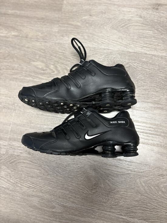 Nike Other - Nike Shox NZ Sneakers Black Men's 10 White Swoosh 501524-091